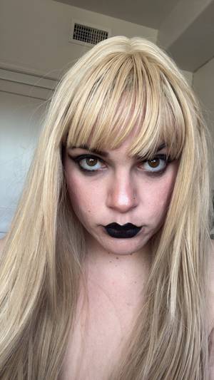 Ash da femboy profile