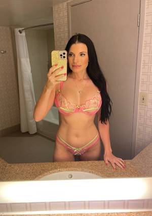 Aubreylinnea profile