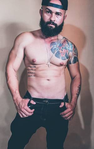 Bearded Brutus profile