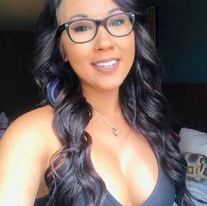 Bikerbabesbrittanywinn profile