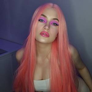 Catrise Mae 🧡 profile