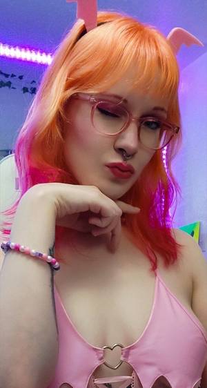 Cheebeezkneez profile