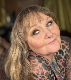 Claire de Lune profile