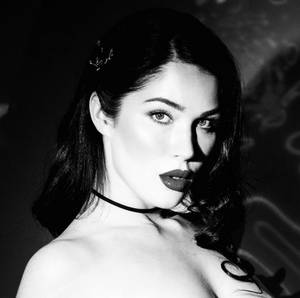 Clubevelynclaire profile