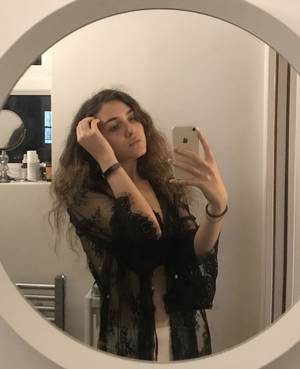 Comelaywithadile profile