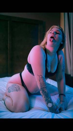 Comeherehanna profile