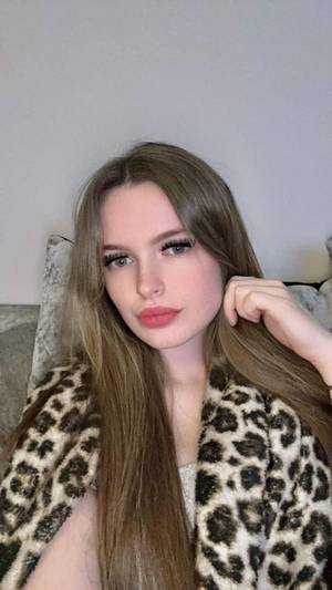 Curvyc25xvip profile