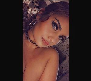 Danielleymkayfree profile