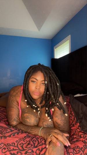 Nude Paradise 🫧 profile