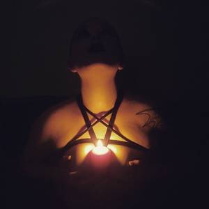 Elisebelladonna profile