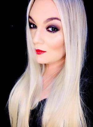 Gabrielastokweel profile