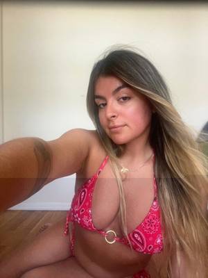 Goldenbrunette profile