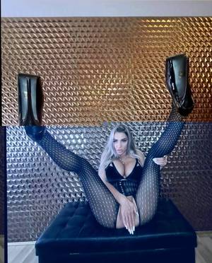 Goldyedivine profile