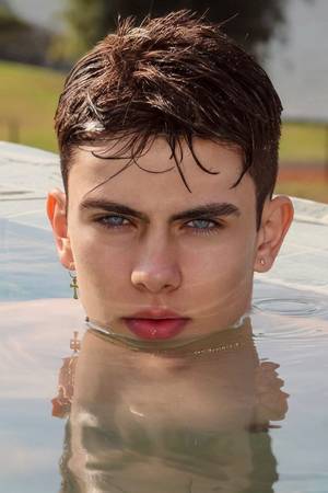 Guillo Cuellar profile