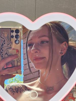 H0rnyhamburger profile