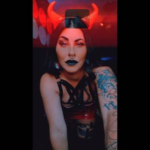 Holleyhorror profile