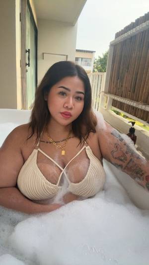 👄 BJ QUEEN 👸🏻 profile