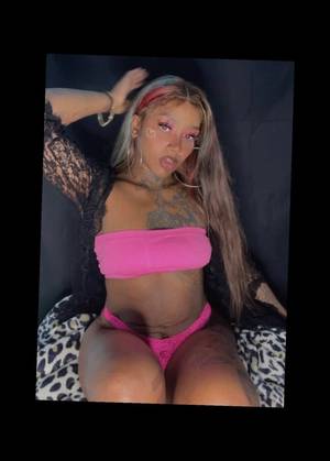 Influentialempress profile