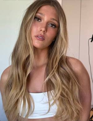 Isabellaptrsn profile