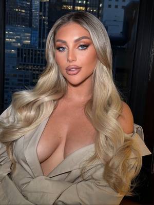 Kayley Gunner profile