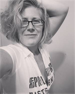 Khariscurves profile