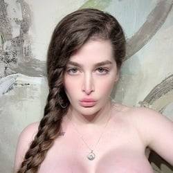 Krissy Krave profile