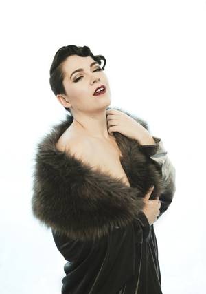 La Dame Derriere profile