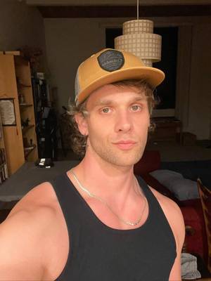 Laversgay profile