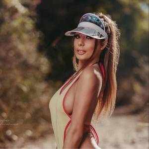 Lexiharlow profile
