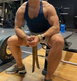 Lockerroomie profile