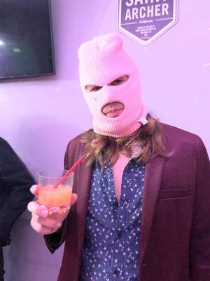 Makelovesingingsongs profile