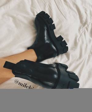 Milehighfootfetish profile