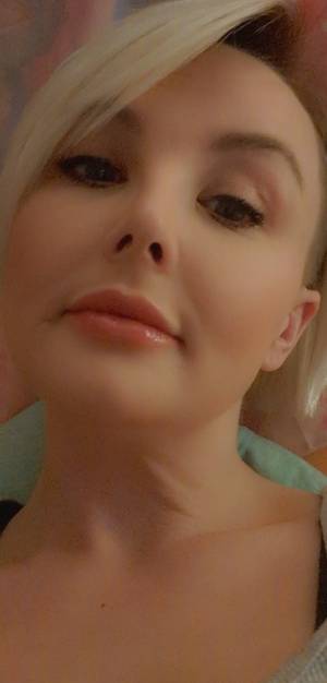 Missbeckybangs profile