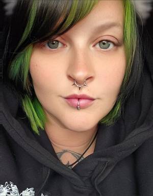 Mystictheunicorn profile