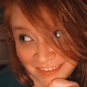 Naturalcurvyredhead profile