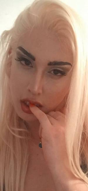 Nicolebabeuk profile