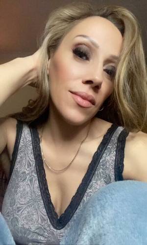 Ninagraceshowgirl profile