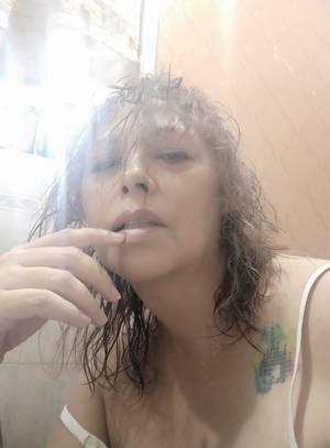 Pattluzysombra profile