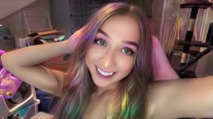 Pussyandpesos profile