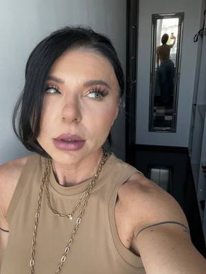 Rebelrebellabel profile