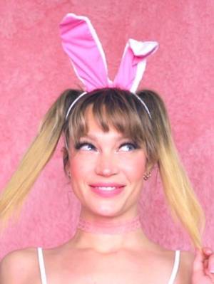 Roxannaredfoot profile