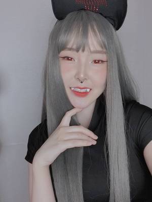 Sally Wu Korean Baby profile