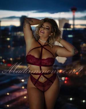 Thecurvyqueen01 profile