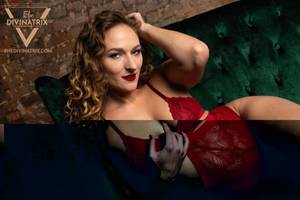 Thedivinatrix profile