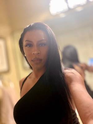 Theechaneldoll profile