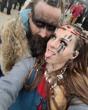 Thenaughtyheathen profile