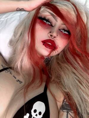 Theweirdgirl profile