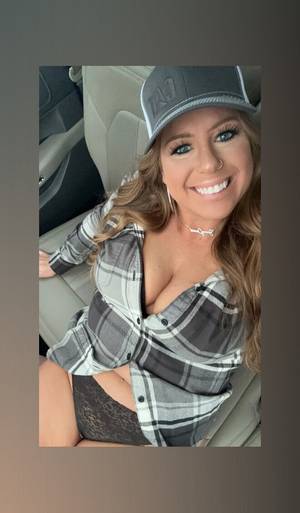 Thickmommy15 profile