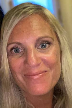 Wonderful woman profile