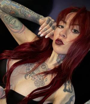 Van Hiller Michelle 🥀 profile